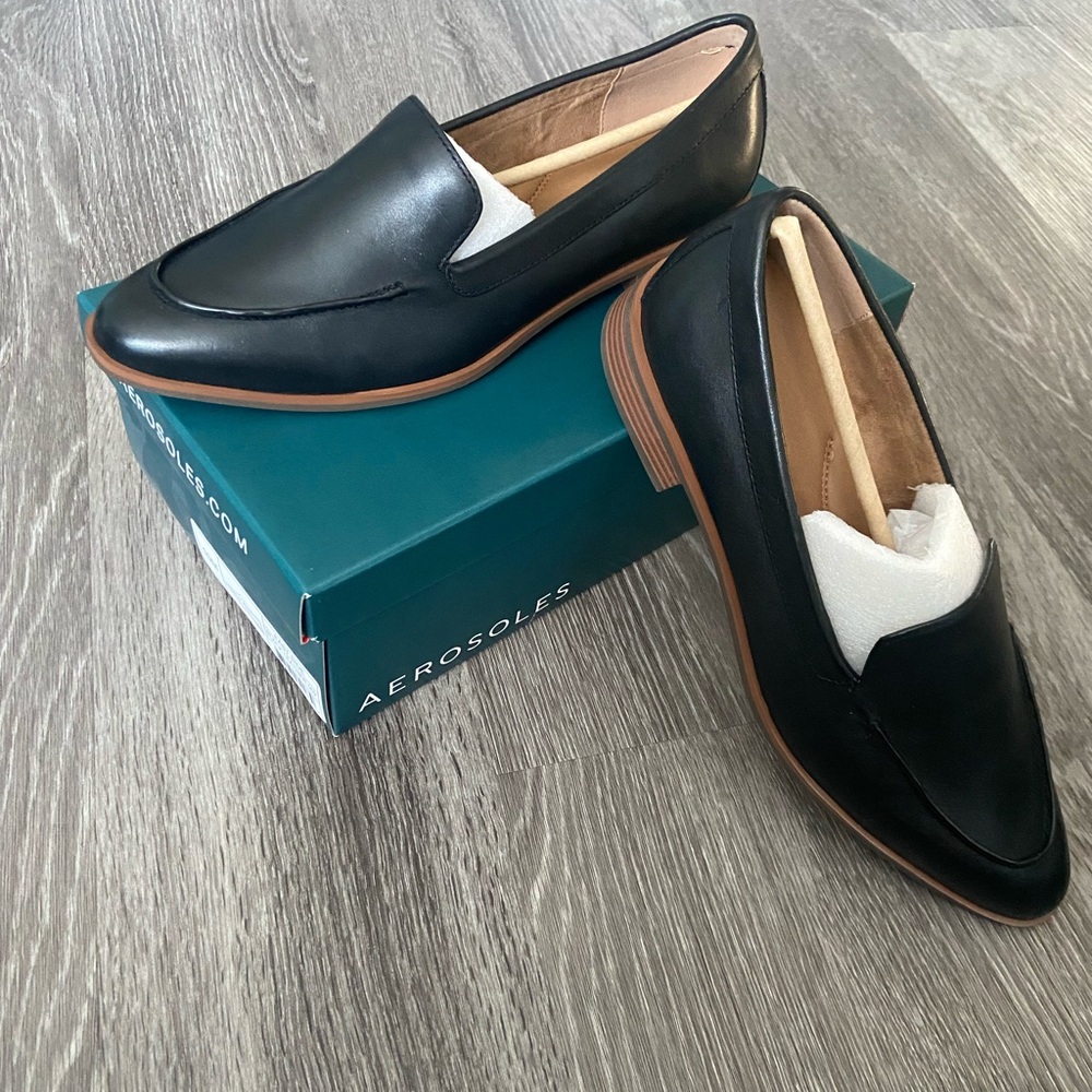AEROSOLES East Side Women's Black Leather Loafers